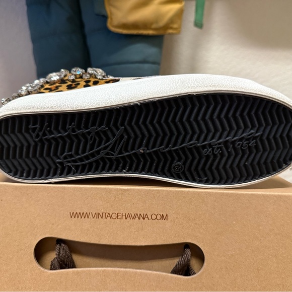 Vintage Havana Leopard Print Crystal - Picture 7 of 8